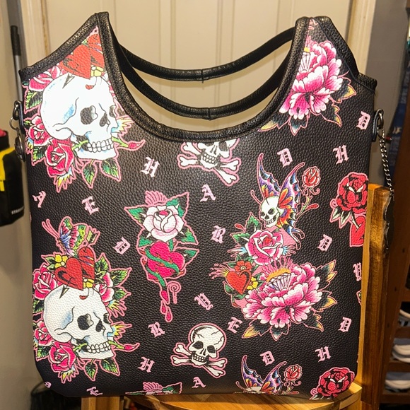 Ed Hardy Black and Pink Shoulder Bag - Picture 2 of 12